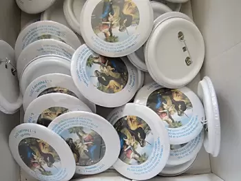 כפתור דש 58 ממ