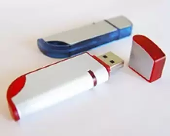 USB זיכרון נייד פלסטי